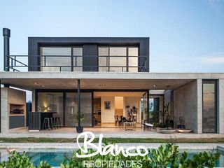 Foto 2 de Casa en Venta en Puertos, Escobar, G.B.A. Zona Norte, Argentina