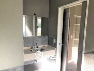 Foto 15 de Casa en Venta en Acacias Blancas, Maquinista F. Savio, Escobar, G.B.A. Zona Norte, Argentina