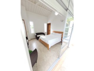 Foto 4 de VENTA HERMOSA CASA CAMPESTRE RICAURTE CUNDINAMARCA