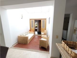 Foto 2 de VENTA HERMOSA CASA CAMPESTRE RICAURTE CUNDINAMARCA