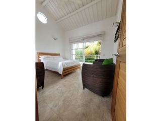 Foto 18 de VENTA HERMOSA CASA CAMPESTRE RICAURTE CUNDINAMARCA