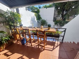 Triplex en Venta en Floresta- 6 Ambientes- Pileta