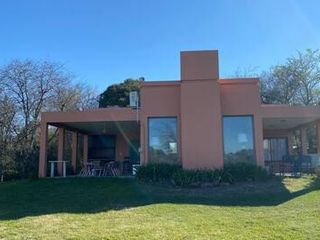 Foto 7 de 2x1 Chacras Construidas con Bosque Quebrado Unico.