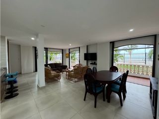 Maravilloso apartamento en primera línea de playa