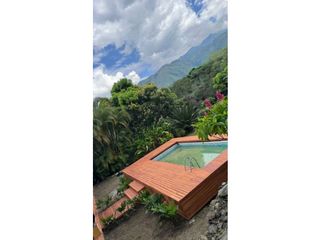 VENDO FINCA A 5 MINUTOS DE SAN JERONIMO