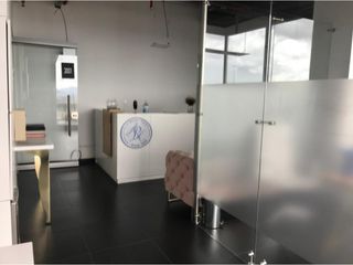 Foto 4 de Se Vende Oficina en North Point