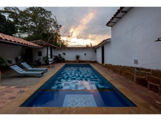 Foto 1 de HERMOSA AMPLIA CASA EN ZONA EXCLUSIVA DE BARICHARA
