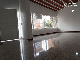 OFICINA en ARRIENDO en Medellín Laureles