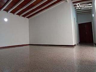 OFICINA en ARRIENDO en Medellín Laureles