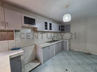 CASA EN VENTA - URB. SAN FERNANDO