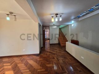 CASA EN VENTA - URB. SAN FERNANDO