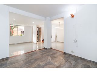 EXCELENTE CASA EN VENTA EN SECTOR CINCO SOLES