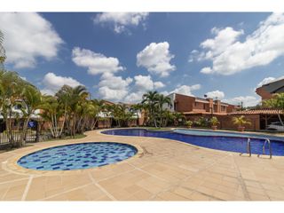 EXCELENTE CASA EN VENTA EN SECTOR CINCO SOLES