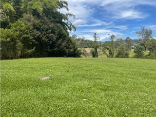 Venta de Lote en Llanogrande