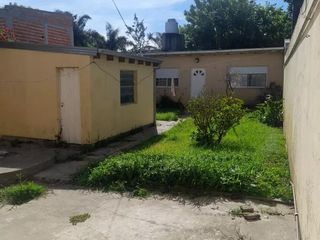 Foto 24 de Casas en venta - 4 Dormitorios 2 Baños - 337.5Mts2 - Berisso