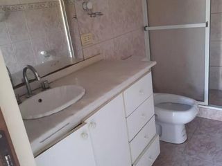 Foto 18 de Casas en venta - 4 Dormitorios 2 Baños - 337.5Mts2 - Berisso
