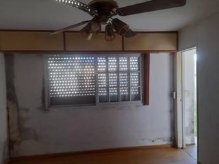 Foto 10 de Casas en venta - 4 Dormitorios 2 Baños - 337.5Mts2 - Berisso