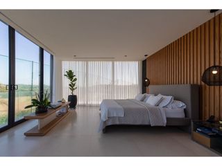 Foto 40 de SE VENDE ESPECTACULAR CASA EN LAGOS DEL CAUJARAL