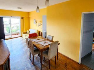 Foto 2 de Venta departamento 4 ambientes en Villa Urquiza