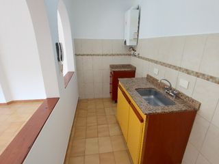 Foto 6 de Departamento en alquiler en Lanus Oeste