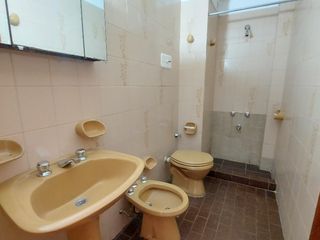 Foto 9 de Departamento en alquiler en Lanus Oeste