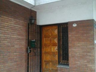 Foto 4 de Casa PH en venta en Quilmes Oeste Centro