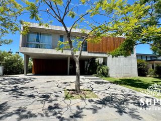 Foto 2 de Casa en venta El Golf Nordelta