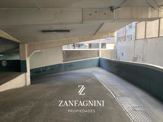 Foto 10 de SE VENDE Cochera en Ciudad de Mendoza. Excelente ubicación -