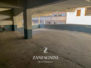 Foto 6 de SE VENDE Cochera en Ciudad de Mendoza. Excelente ubicación -