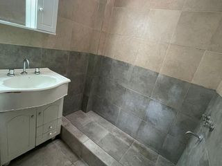 Foto 7 de Departamento en  alquiler de 2 ambientes - Quilmes