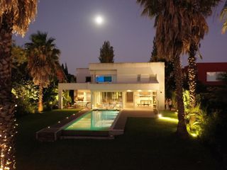 Foto 6 de Venta, Casa, 5 ambientes, a la Laguna, Parque, Cochera, Pileta Climatizada, Santa Barbara, Nordelta