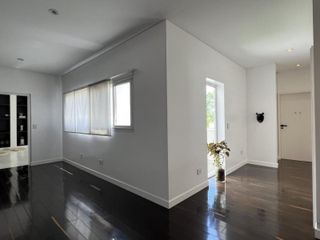 Foto 32 de Venta, Casa, 5 ambientes, a la Laguna, Parque, Cochera, Pileta Climatizada, Santa Barbara, Nordelta