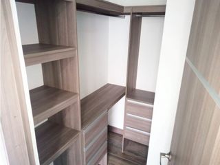 Foto 10 de Apartamento en renta en sabaneta , Sector Las Lomitas