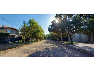 Foto 2 de Lote en Barrio Las Catalpas en Chacras de Coria