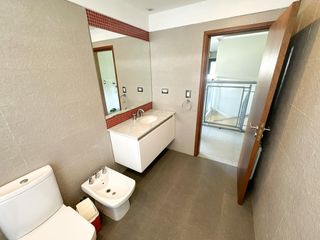 Foto 14 de Venta Casa en San Marino (Funes Hills)