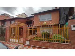 Foto 2 de CHIA, Centro, 200 M2, independiente, 5 alcobas,