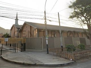 Foto 3 de Oportunidad: Casa en Esquina Se Vende como Terreno
