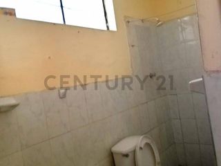 Foto 15 de Oportunidad: Casa en Esquina Se Vende como Terreno