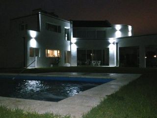 Foto 35 de San Matías | Venta| Casa con pileta en uno de los lotes más lindos y grandes