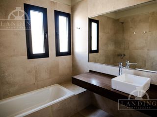 Foto 44 de Casa en Venta Los Castaños Nordelta