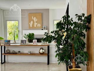 Foto 9 de Casa En Venta Castores Nordelta 1100 m2 Pileta Jardin Galeria