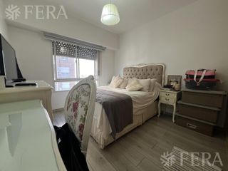 Foto 15 de Venta de departamento de 3 ambientes con balcón en Bernal