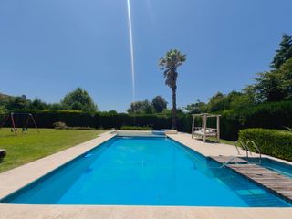 Foto 50 de Casa con pileta en Los Jazmines Pilar del Este
