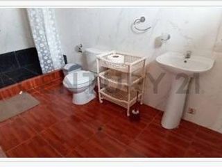 Foto 2 de SE VENDE GRIFO EN FUNCIONAMIENTO MAS EDIFICACION DE 3 PISOS