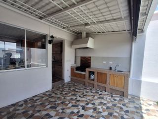 Foto 4 de I3 VENDE CASA EN LOS CHILLOS / SECTOR COLEGIO LA SALLE