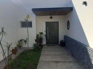 Foto 7 de Venta de Casa en Los Eucaliptus Haras Santa María