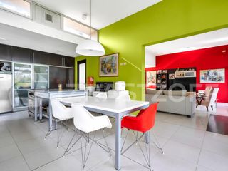 Foto 14 de Casa en venta en Santa Bárbara, 4 dormitorios, a la laguna