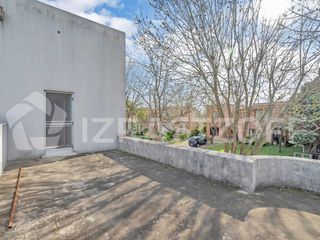 Foto 30 de Casa en venta en Santa Bárbara, 4 dormitorios, a la laguna