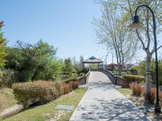 Foto 62 de Casa en venta en Santa Bárbara, 4 dormitorios, a la laguna