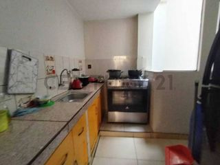 Foto 3 de VENTA DE AMPLIO DEPARTAMENTO EN ANCÓN